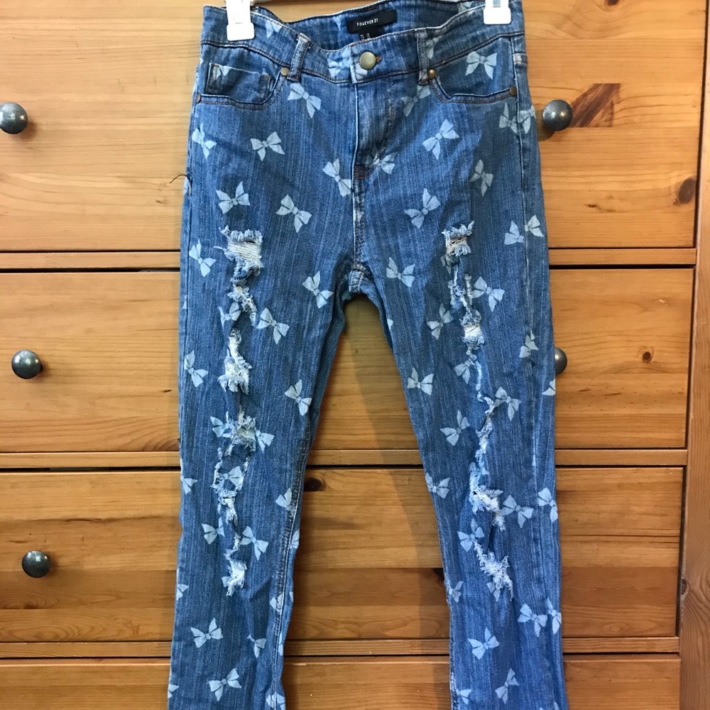 Forever 21 Bow-Printed Jeans